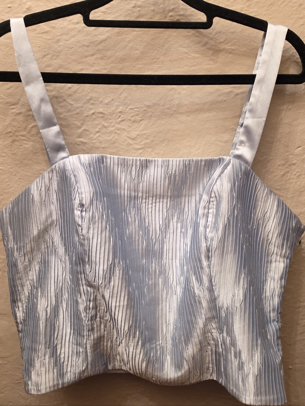 J. Ribkoff Light Blue Pleated Satin Square Neckline Crop Top Vintage Party Cami